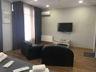 Отель Apart Hotel Vera Тбилиси Двухместный номер с двуспальной кроватью и дополнительной кроватью-30